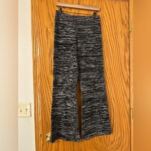 Anthropologie Black and White Knit Stretchy Lounge Pants - Size M